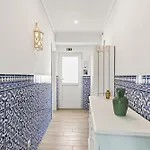 Patio Da 1bdr House By Lovelystay *
