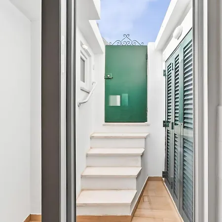 Patio Da 1bdr House By Lovelystay Hébergement de vacances Luz